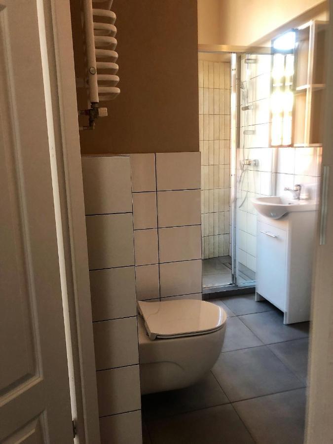 Sentymenty - Apartamenty W Kamienicy Na Mickiewicza Thorn Exterior foto